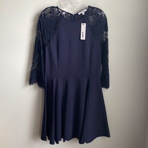 New BB Dakota Navy Lace Dress XL
